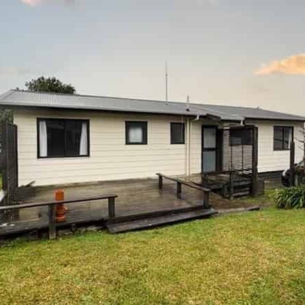 Private, Practical and Ready to Move In! - Photo 3