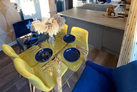 3 bedroom terraced house to rent - Photo 2