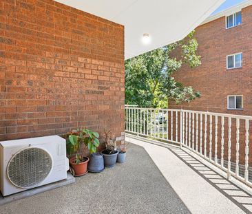 Bright & Spacious Two-Bedroom Unit in Prime Westmead Location - Photo 6