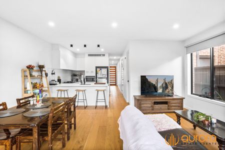 17B Sylvia Road, Beaconsfield VIC 3807 - House For Rent | Domain - Photo 2