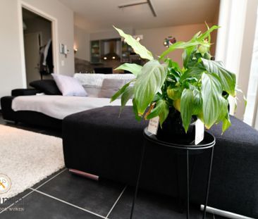 Modern éénslaapkamerappartement met prive parking Stadsplein Genk - Foto 6