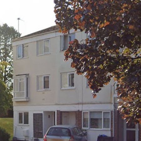 Modern Town House Room 4 - Photo 4