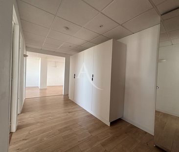Location Appartement 4 pièces 94m² ANGERS 49100 - Photo 5