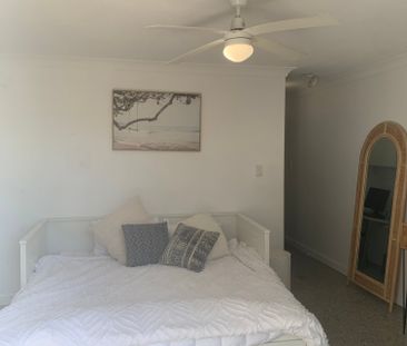 Currumbin Waters - Photo 4