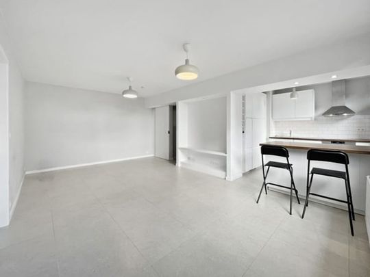 Appartement te huur - Photo 1