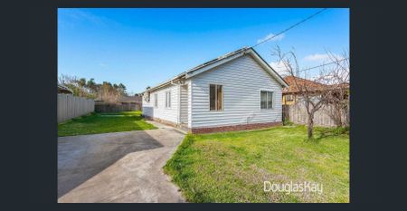 24 Holt Street, Ardeer, Vic 3022 - Photo 2