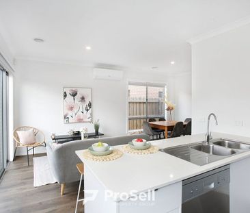 29 Thrums Road, Mambourin - Photo 3