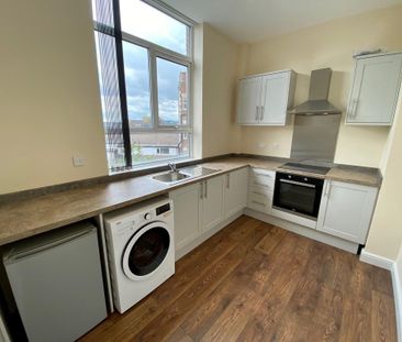 2 bedroom apartment to rent - Photo 2