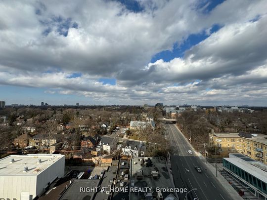 For Lease - 2020 Bathurst Street Unit# 1512, Toronto, Ontario - Photo 1