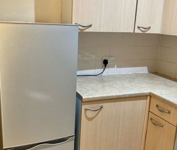 1 Bed Flat, Brand Street, G51 - Photo 3