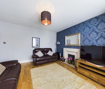 3 bedroom detached house to rent - Photo 1