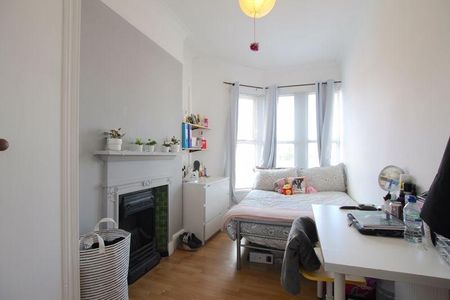 7 bedroom terraced house to rent - Photo 2