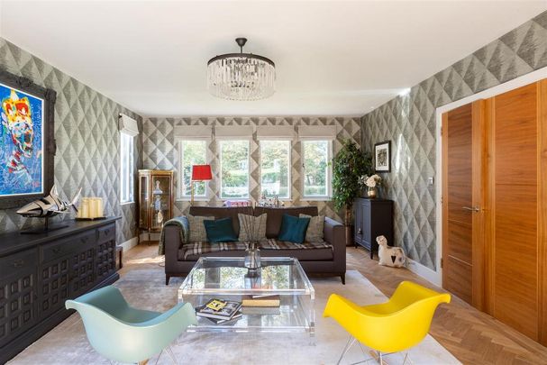 6 bedroom detached house to rent - Photo 1