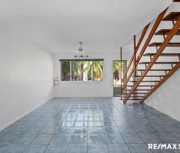 2/59 Milton Street, Mackay, Qld 4740 - Photo 2