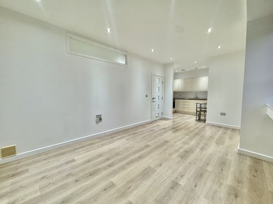 Imperial House, Norwich, Rose Lane - Photo 1