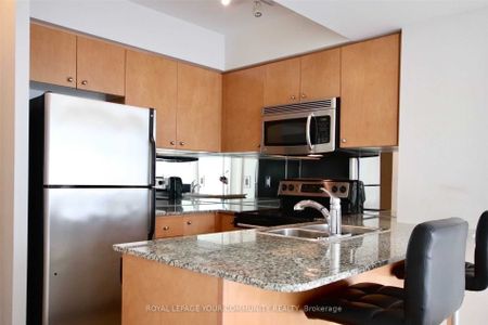 For Lease - 8 Scollard Street Unit# 1006, Toronto, Ontario - Photo 5