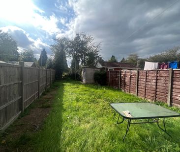 3 bedroom semi-detached house to rent - Photo 6