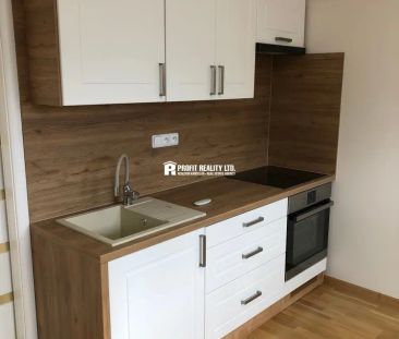 Střednědobý pronájem 1+kk, 20 m - Photo 2