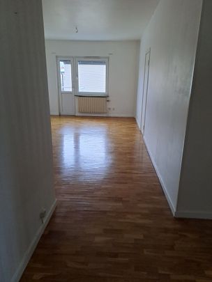 Fördelningsgatan, Eskilstuna - Photo 1