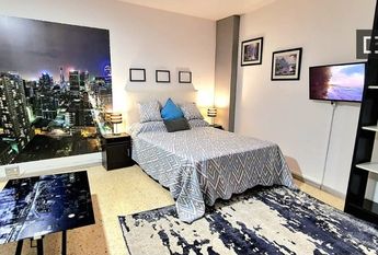 barcelona, Catalonia 08018