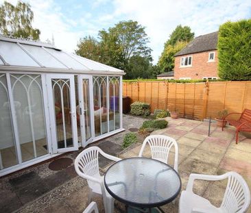 The Cloisters, Stapenhill, DE15 - Photo 4