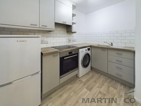 1 bedroom flat to rent - Photo 5