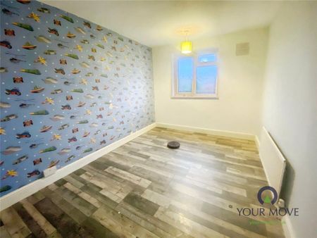 2 bedroom flat to rent - Photo 3