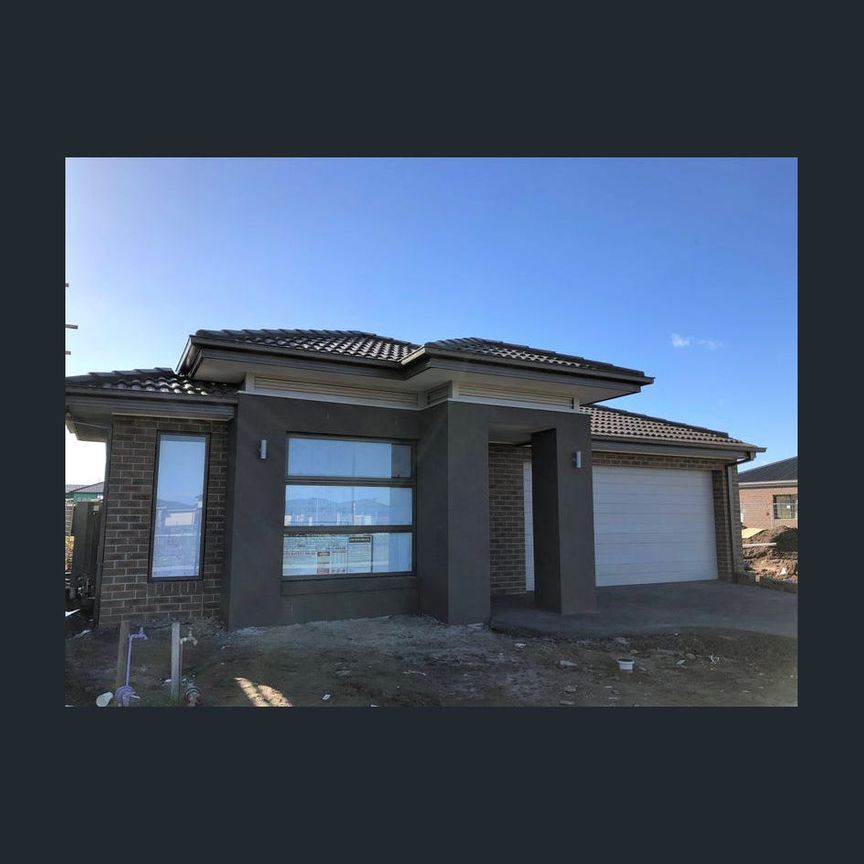 Spacious family home. - Photo 1