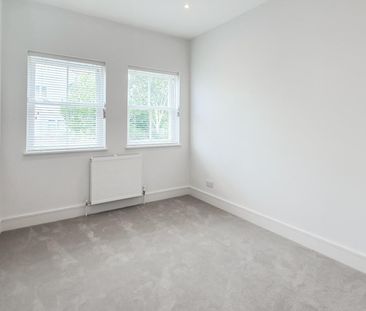 Raynham House, 65a Ware Road, Hertford - Photo 5