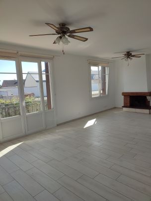 Location Maison 5 pièces 104m² IFS 14123 - Photo 1