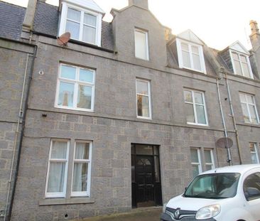 Urquhart Street, First Right, AB24 - Photo 2