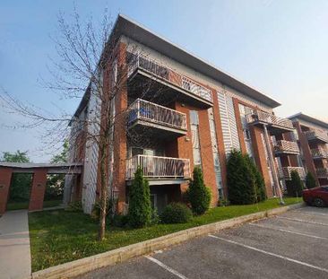 Appartement a Louer 4 1/2 (Saint-Jerome) - Photo 2