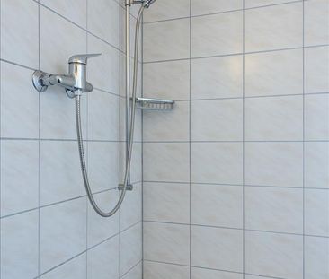 "Dream apartment with lake view!" - Photo 5