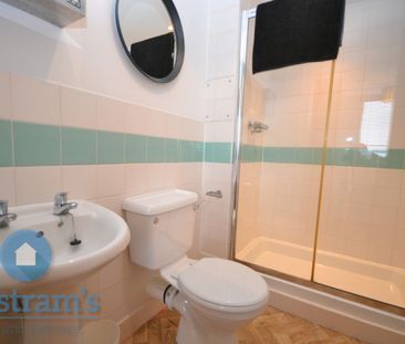 2 bed Flat for Rent - Photo 5