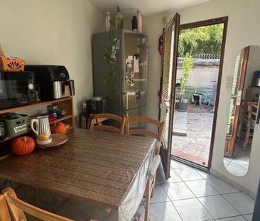 AIX EN PROVENCE, Location T2, Quartier La Beauvalle - Photo 5