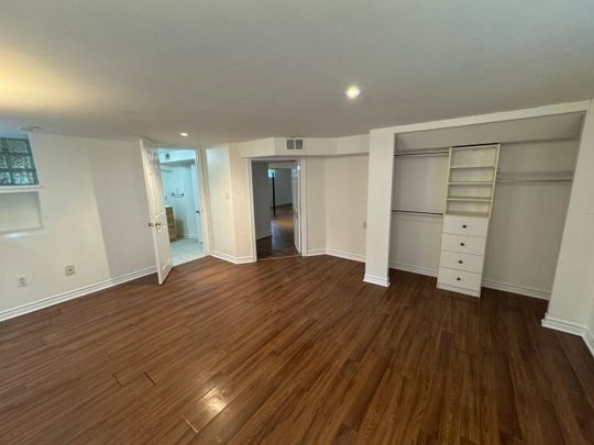 For Lease - 281 The Queensway Drive, Georgina, Ontario - Photo 1