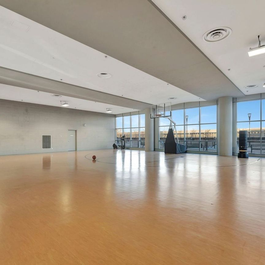 For Lease - 2087 Fairview Street Unit# 2202, Burlington, Ontario - Photo 1