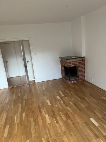 Hjälmshultsgatan 14 B - Photo 2