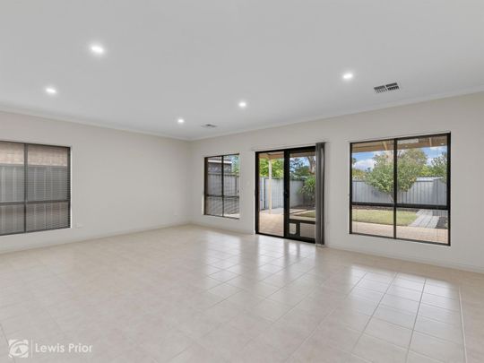 The Size Will Surprise - Photo 1