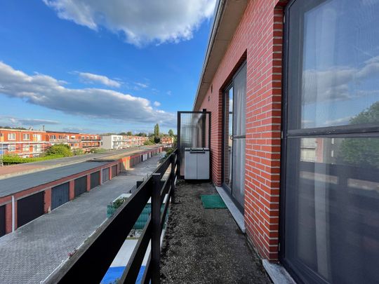 Verzorgd en lichtrijk appartement in centrum Brasschaat - Photo 1