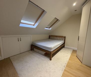 5 bedroom terraced house to rent - Photo 4