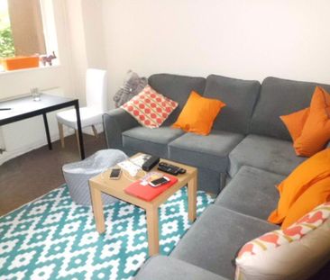 5 bedroom house to rent - Photo 1
