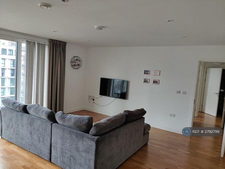 2 bedroom flat to rent - Photo 4