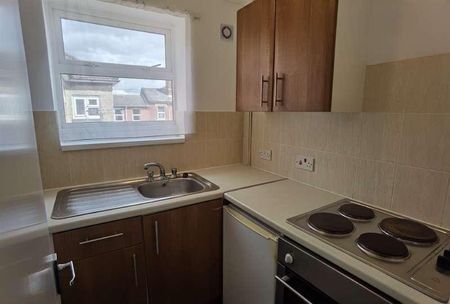 Alma Road, SO14 - Photo 4
