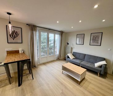 APPARTEMENT T2 MEUBLE A ROANNE - ALBERT THOMAS - Photo 1