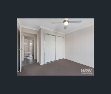 113 Macquarie Circuit, Fitzgibbon, Qld 4018 - Photo 2