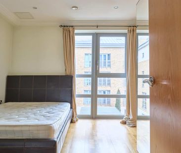 Jessops Wharf, TW8, London - Photo 1