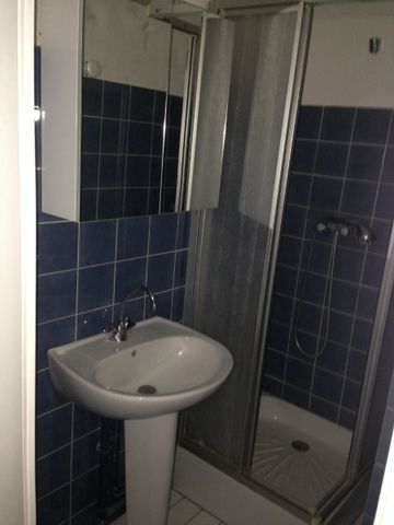 Louer studio 1 pièce de 14 m² à Rennes (35000) - Photo 4