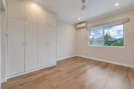 2/41 Bermingham Crescent, Bayview - Photo 2
