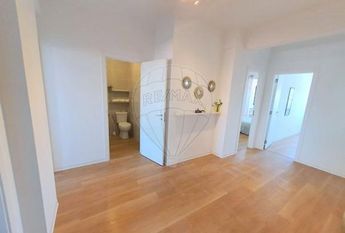 Apartamento T3 em Setúbal